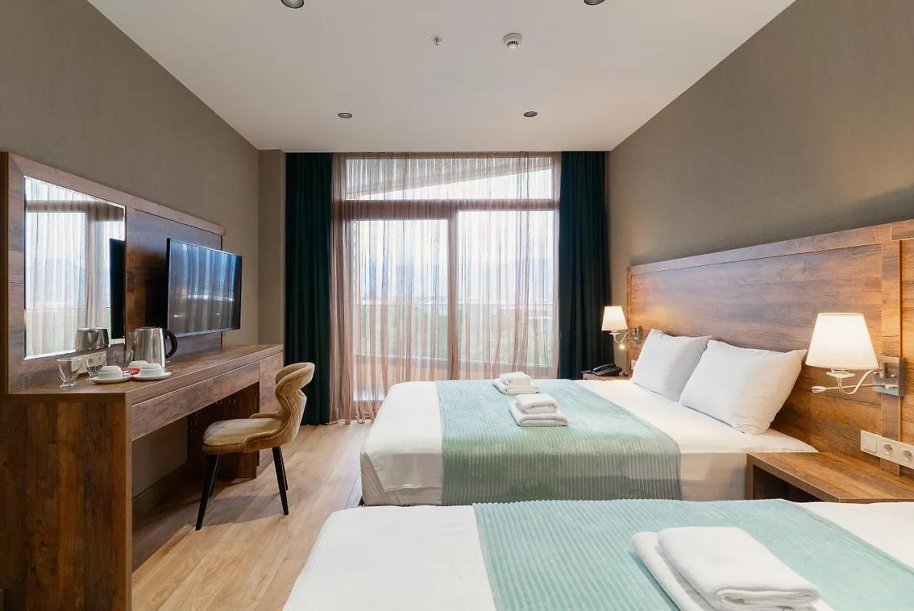Cozy Loft Hotel 巴统