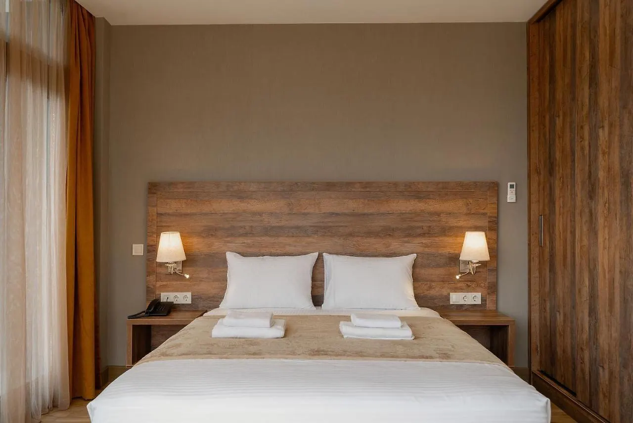 Cozy Loft Hotel 巴统